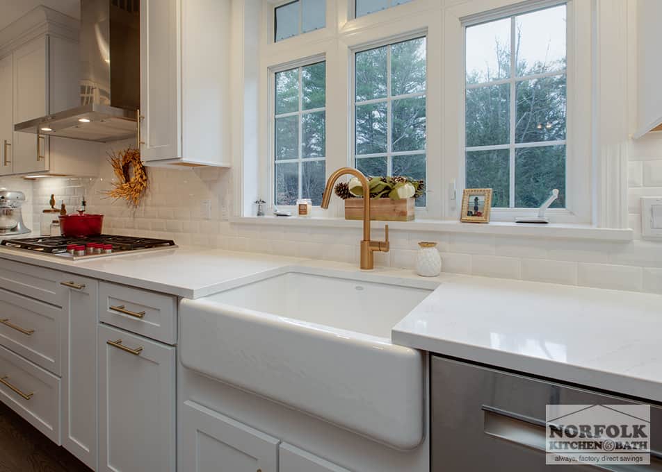 White Shaker Kitchen With Gold Accents - Goffstown, NH - Norfolk