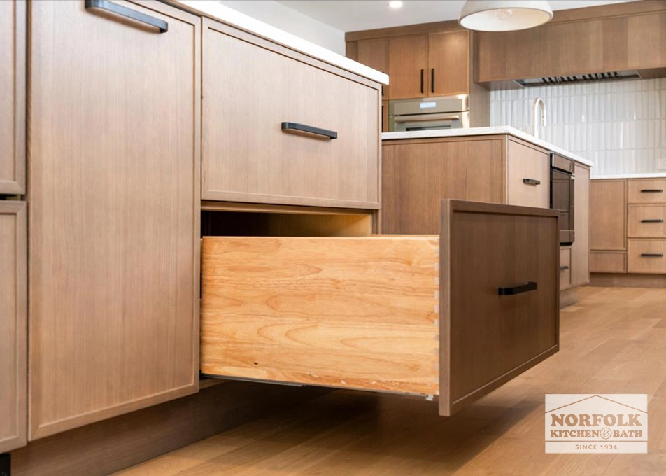 30 - Kitchen